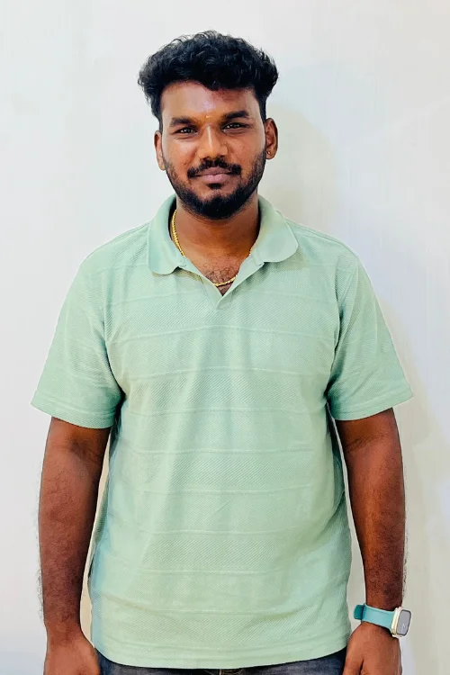 Senior Flutter developer building and maintaining cross-platform mobile applications